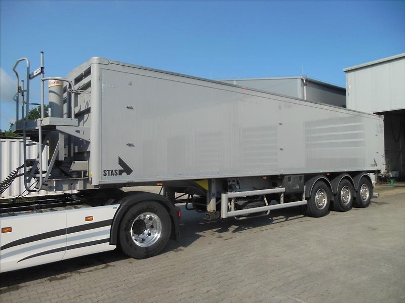 Stas S300CX, 49m3, ADR, JAKO NOVÝ - fotka 3 z 23