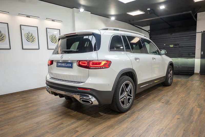 Mercedes-Benz GLB 200d 4Matic AMG Packet - fotka 4 z 40