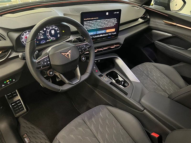 Cupra Terramar (2026) 2.0 TSI 204k DSG 4WD - fotka 4 z 4