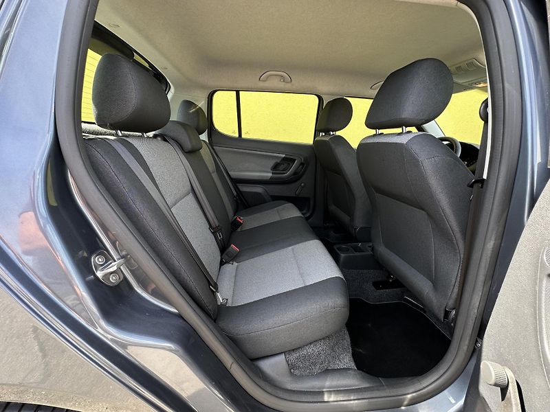 Škoda Fabia (2009) MPI 1.4/63kW 1.Maj. * KLIMA  - fotka 23 z 32