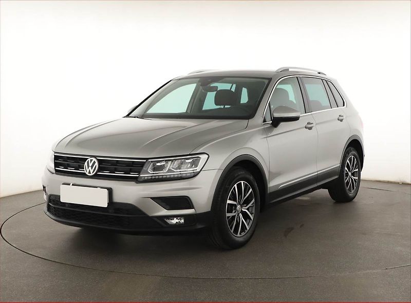 Volkswagen Tiguan (2018) 1.4 TSI, ČR,1.maj, Tempomat - fotka 2 z 20