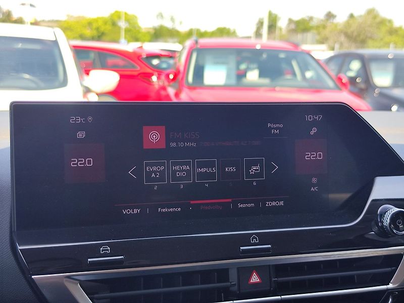 Citroën C4 1.2 Puretech/96kW Feel S&S - fotka 14 z 29