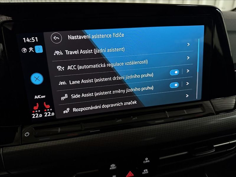 Volkswagen Golf ALLTRACK 147KW 4M PANO IQ.LED - fotka 25 z 47