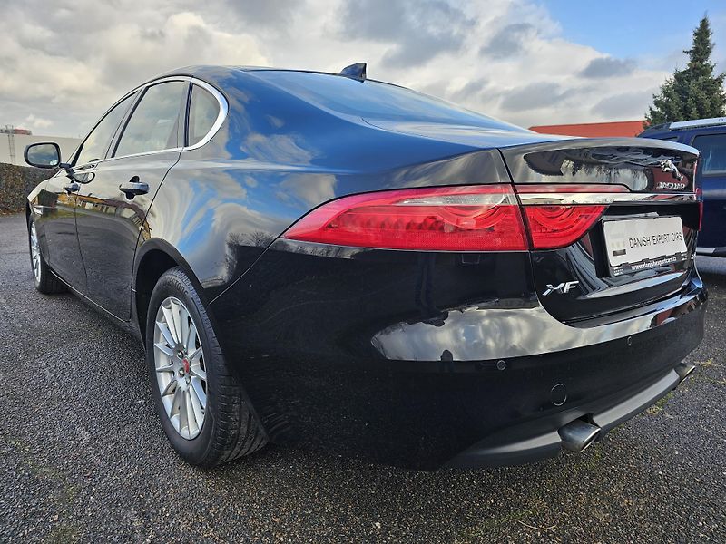Jaguar XF (2019) 2.0 25D 177kW 2019,VÝHŘEV,KŮŽE - fotka 12 z 50