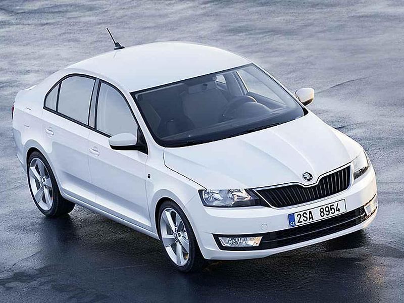 Škoda Auto zahájila 23. srpna v Mladé Boleslavi výrobu nové kompaktní limuzíny Rapid. Vůz bude od října postupně uváděn na evropské trhy, příští rok v Číně a od roku 2014 v Rusku. Kapacita výrobní linky se postupně zvýší z 800 na 1200 vozů denně.