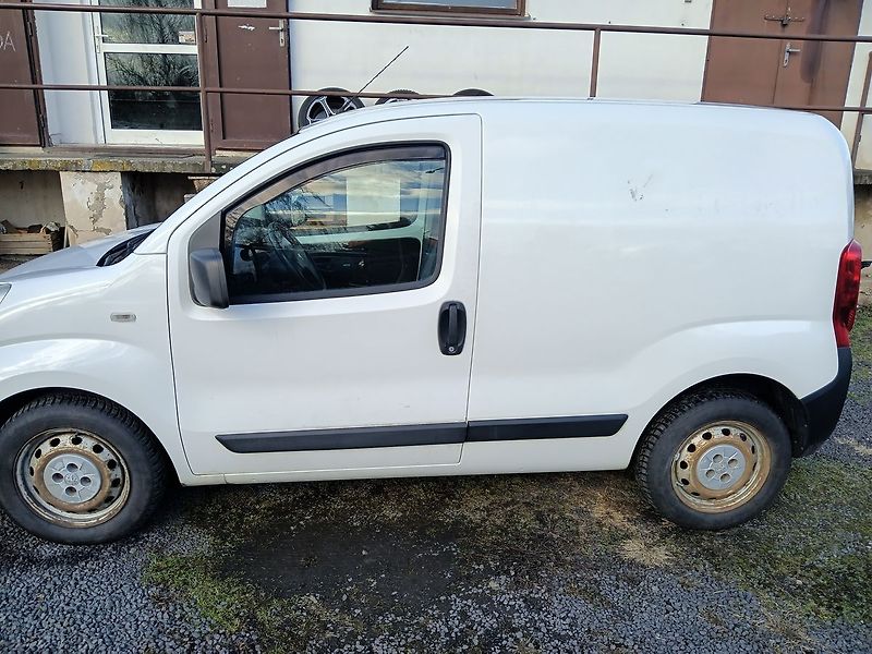 Peugeot Bipper 1.4i - fotka 2 z 17