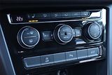 Volkswagen Touran (2017) 1.6 TDI, Serv.kniha, Tempomat - náhled 13