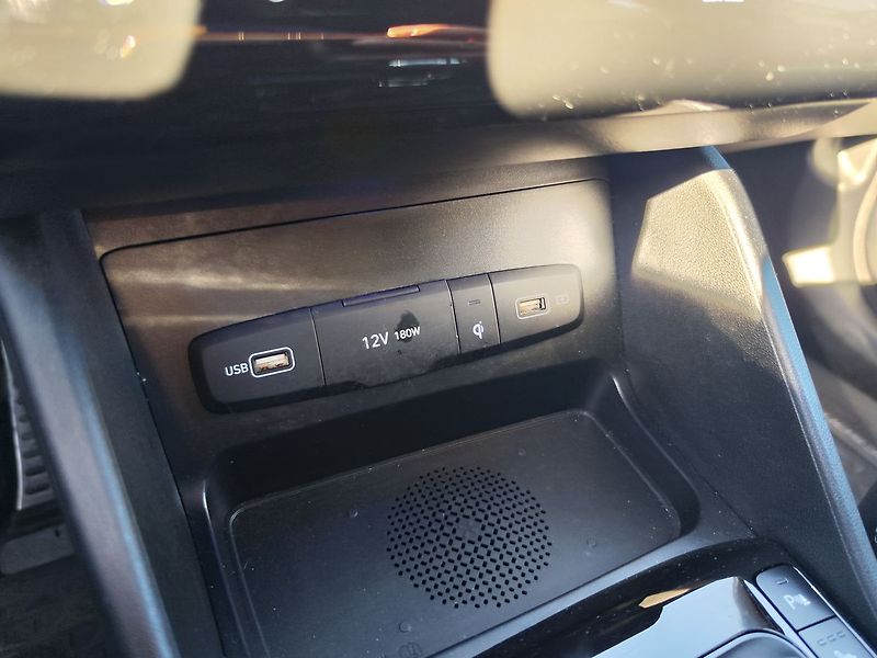 Hyundai Tucson 1.6 T-GDI/110kW N-Line - fotka 24 z 37
