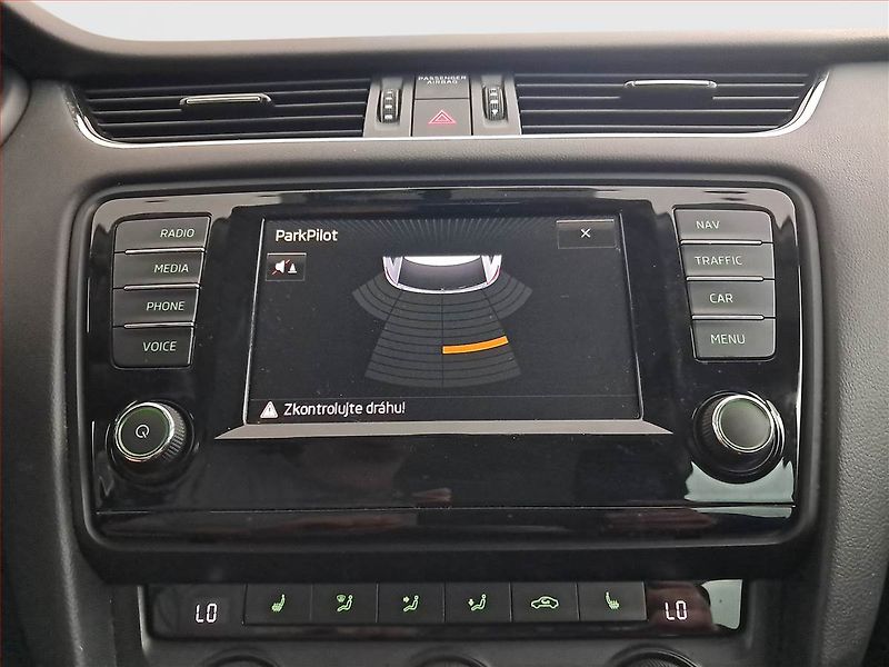 Škoda Octavia (2016) Style 2.0 TDI, Serv.kniha - fotka 16 z 19