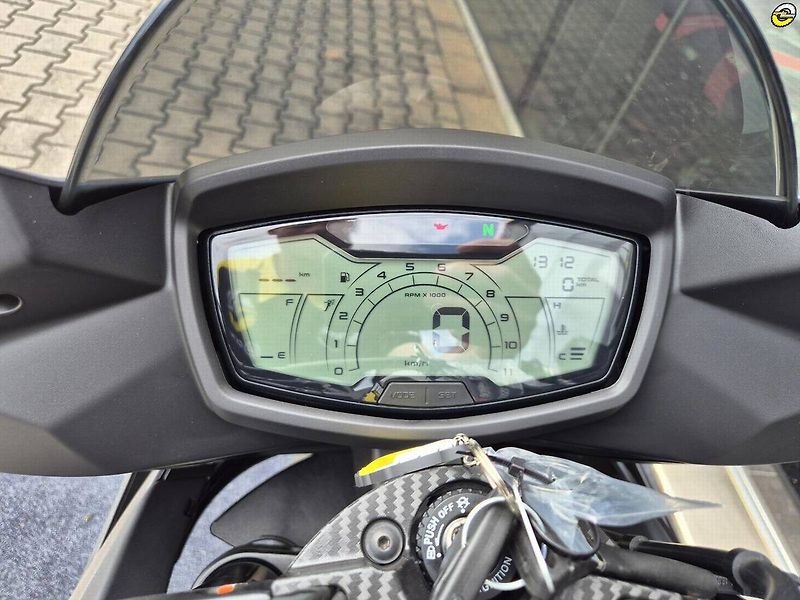 Aprilia Tuono 125 (2026) E5+ - fotka 18 z 19
