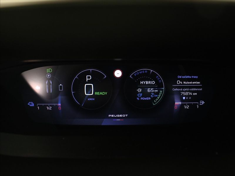 Peugeot 308 1,6 PHEV 225k. GT Výprodej! - fotka 28 z 28
