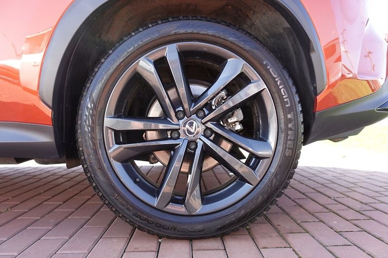 Lexus NX 450h plus NX450h+ Executive Top 4x4 - fotka 9 z 34