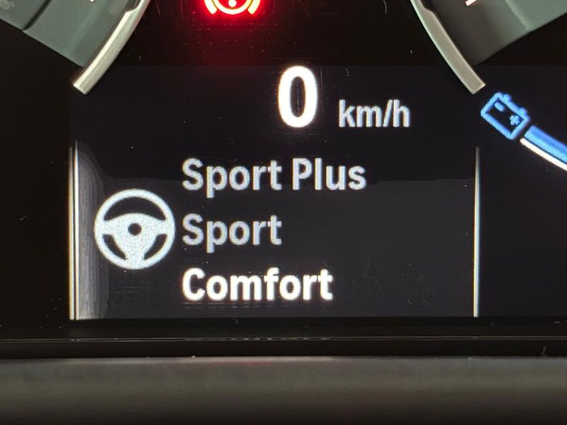 BMW M4 F82 LCI, 317 kW,34991km - fotka 50 z 56