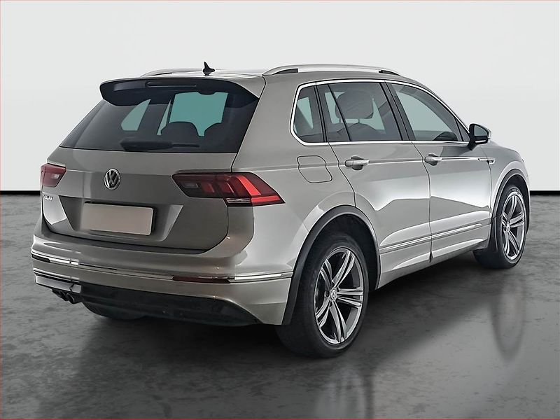 Volkswagen Tiguan (2017) R-Line 2.0 TDI, 4X4, Automat - fotka 5 z 18