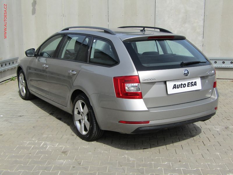 Škoda Octavia (2017) 2.0 TDi 4x4, Ambition - fotka 4 z 19