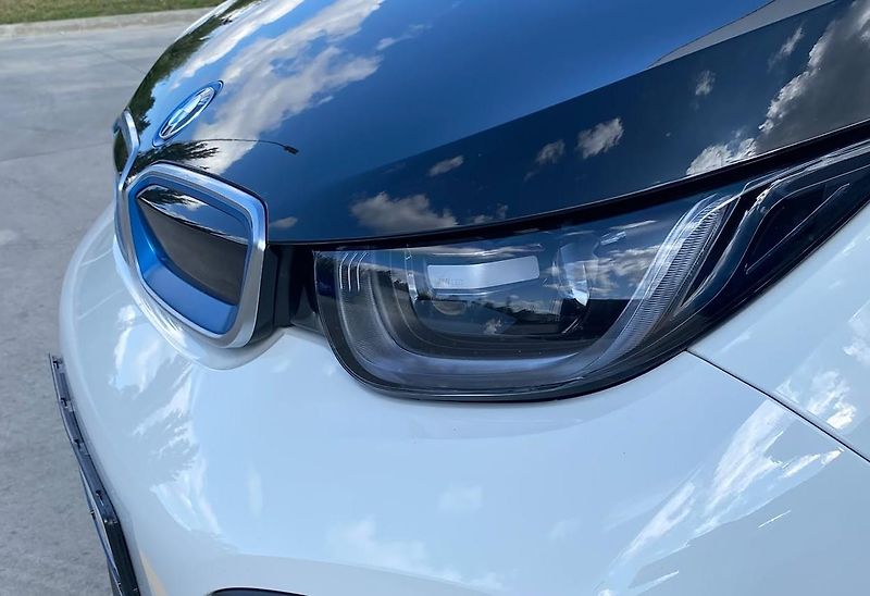 BMW i3 (2021) 120 Ah 2021 - fotka 6 z 19