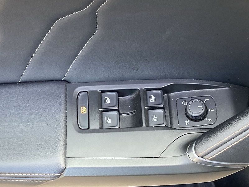 Cupra Formentor (2024) 1.5 TSI DSG - fotka 20 z 44