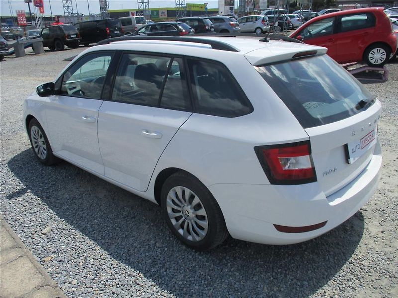 Škoda Fabia 1,0 TSI, klima,servis,DPH,CZ, - fotka 7 z 23