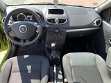 Renault Clio 1.2i 92100 km ČR - náhled 13