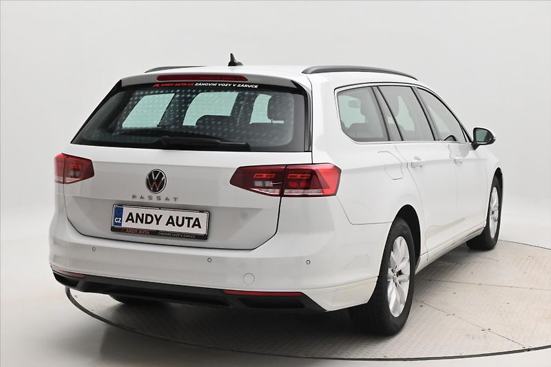 Volkswagen Passat 2,0 TDI 110 kW DSG Business Zá - fotka 5 z 31