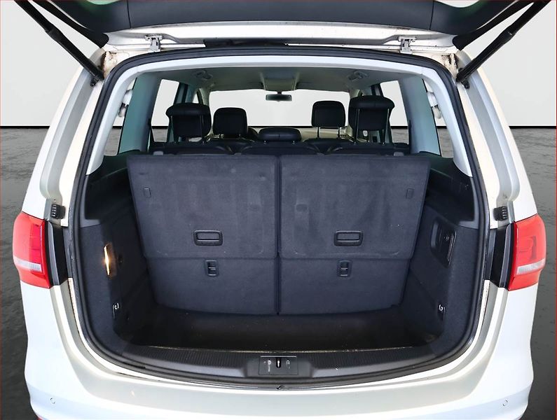 Volkswagen Sharan (2013) 2.0 TDI, Automat, 7 míst, ČR - fotka 22 z 22