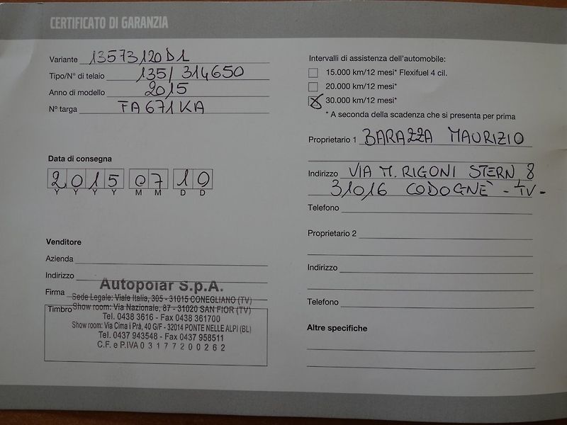 Volvo V70 (2015) 2.0D4 133kW 8A DRIVE - fotka 35 z 39