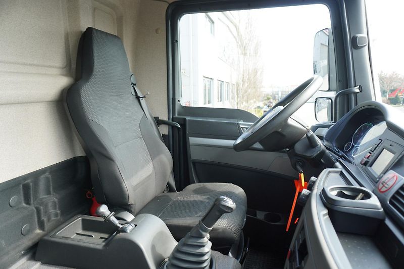 MAN TGL (2020) 12.190/14 EPAL Refrig./3 units - fotka 22 z 24