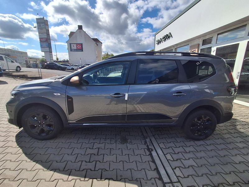 Dacia Jogger (2026) Extreme Eco-G 120 auto 5 míst - fotka 8 z 35