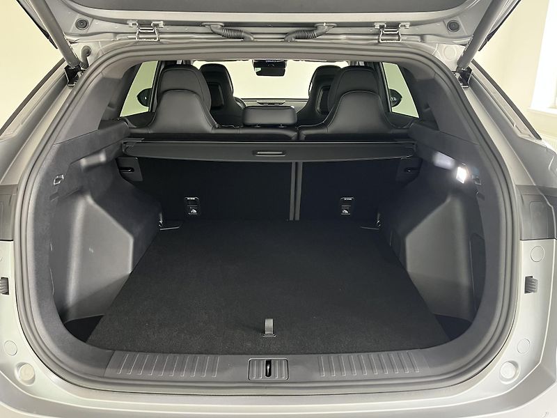 Omoda 7 (2026) PHEV PREMIUM - fotka 16 z 17