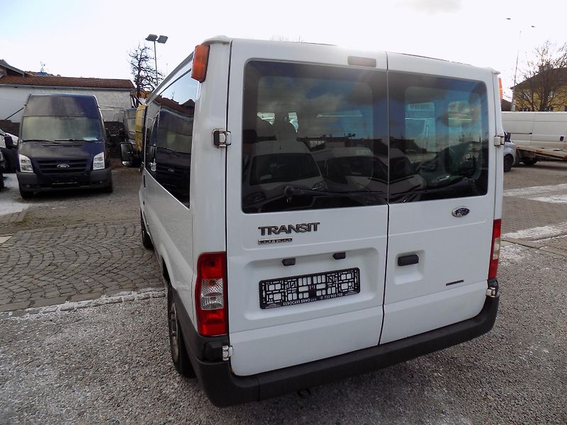 Ford Transit 2,2 TDCI SWB 300 TREND 9 MÍST - fotka 16 z 43