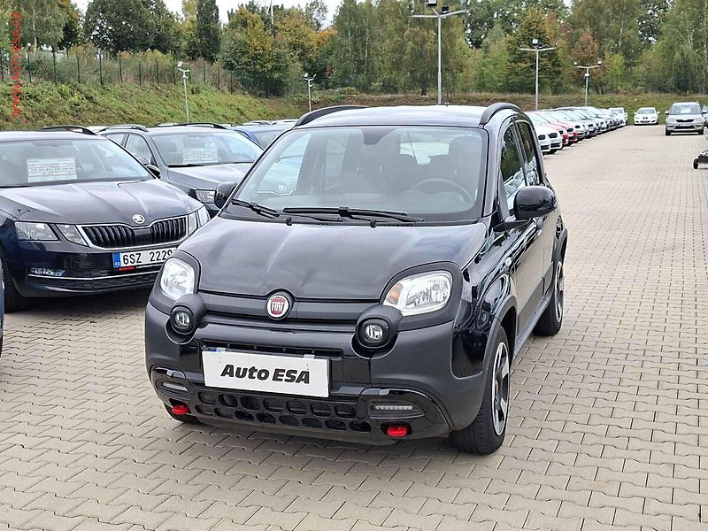 Fiat Panda (2024) 1.0i, AC, park.asist - fotka 3 z 16