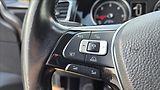 Volkswagen Golf 1,6 TDi 81 Kw Highline kůže - náhled 18