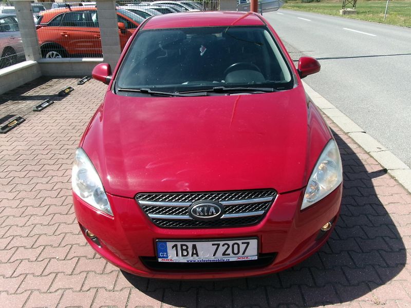 Kia Ceed (2007) 1,6 CVVT AC VÝHŘEV rozvody - fotka 4 z 27