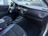 Toyota Auris 1.8l 73kW - náhled 13