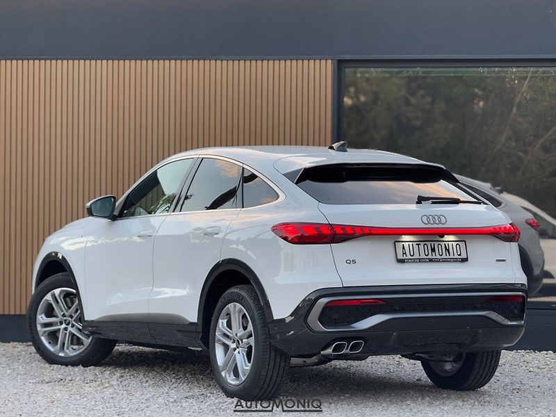 Audi Q5 (2025) Sportback 40TDI Quattro S-Line - fotka 6 z 29