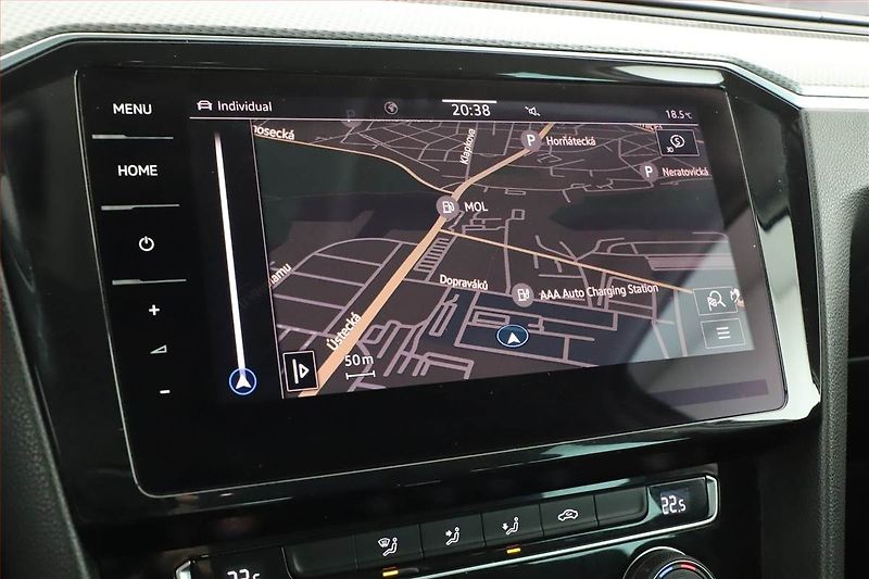 Volkswagen Passat (2019) Alltrack 2.0 TDI, 4X4 - fotka 13 z 25