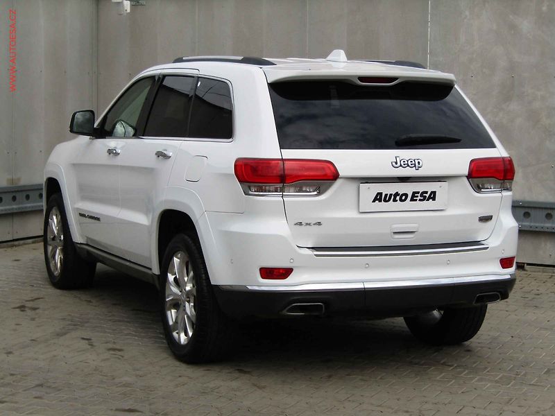 Jeep Grand Cherokee (2019) 3.0 CRD 4x4, 2.maj,ČR - fotka 6 z 26