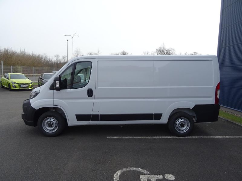 Peugeot Boxer (2026) Furgon L2H1 BHDi 120k MAN6 - fotka 4 z 37