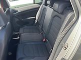 Volkswagen Golf (2015) 1.6TDI, Navi - náhled 10