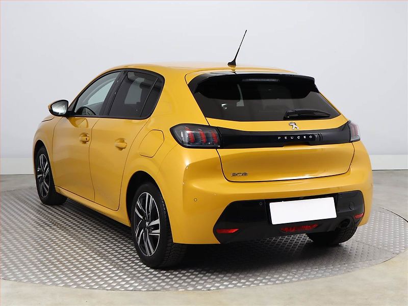 Peugeot 208 (2021) 1.2 PureTech, ČR,1.maj - fotka 4 z 19