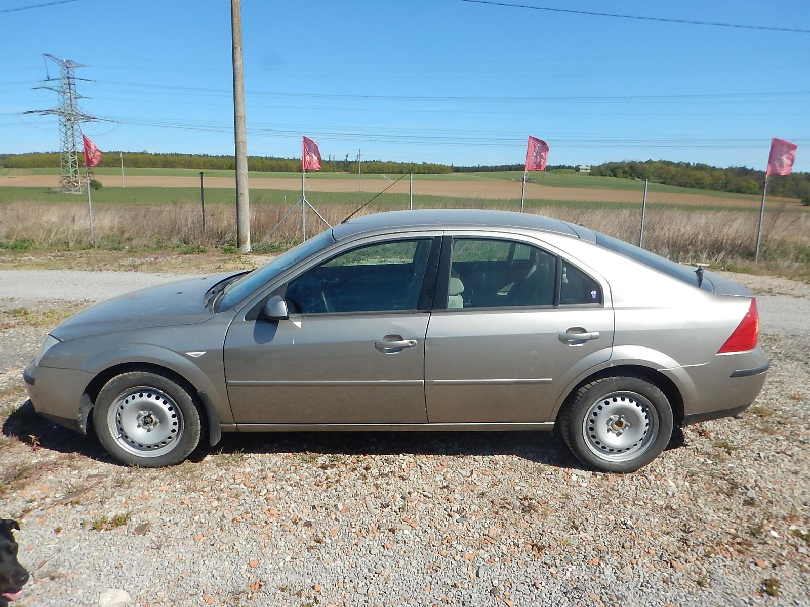 Ford Mondeo 2.0 i 107 KW