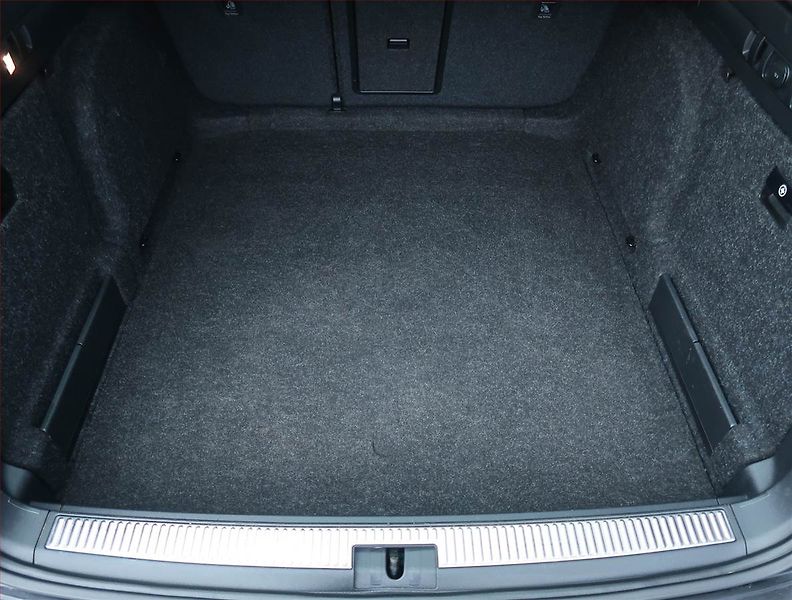 Škoda Superb (2018) Style 2.0 TDI, Automat, Kůže - fotka 14 z 15