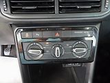 Volkswagen T-Cross 1.0TSI 70kW Virtual ACC CarPla - náhled 13