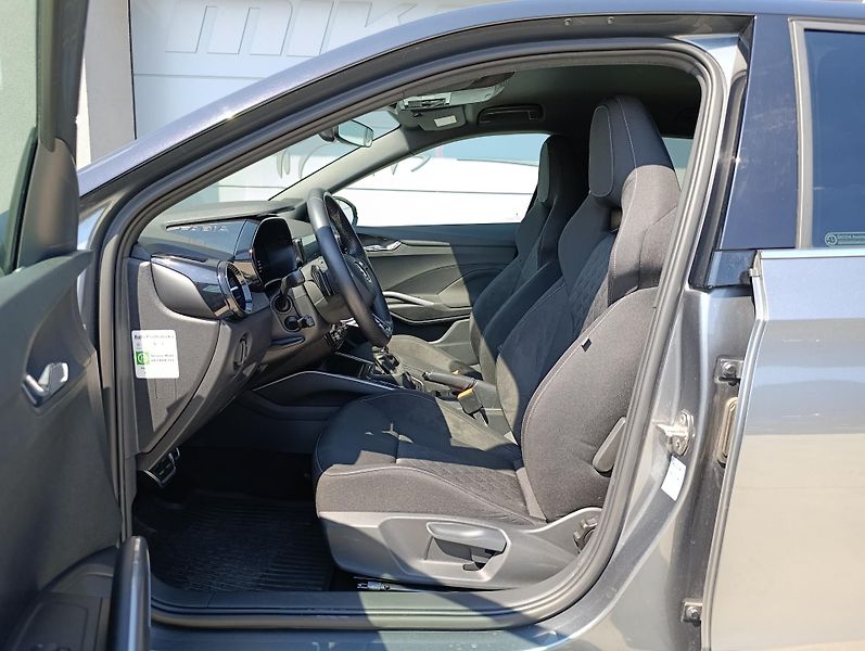 Škoda Fabia 1.0TSI DSG STYLE+ ČR 1.MAJITEL - fotka 11 z 33