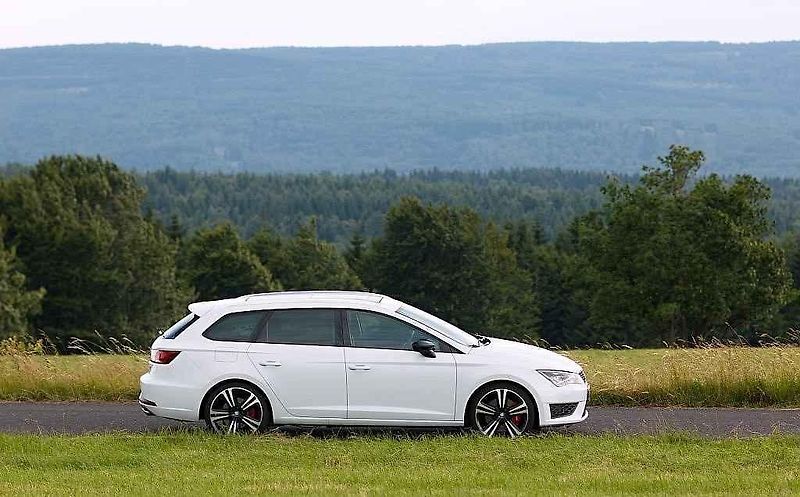 Seat Leon ST Cupra.