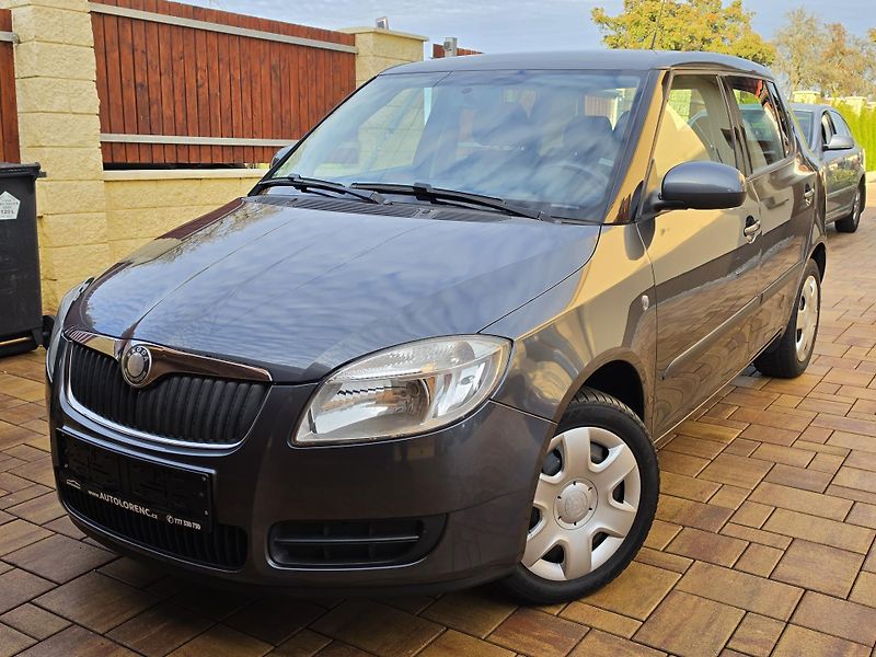 Škoda Fabia II 1.4i 16V AMBIENTE*2x SADA* - fotografie inzerátu