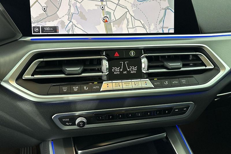 BMW X5 xDrive25d - fotka 20 z 26