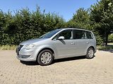 Volkswagen Touran 1.6 75kw Trendline 7 míst - náhled 2