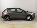 Peugeot 2008 (2018) Active 1.2 PureTech - náhled 6