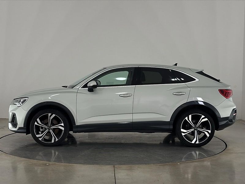 Audi Q3 SPORTBACK quattro - fotka 3 z 30